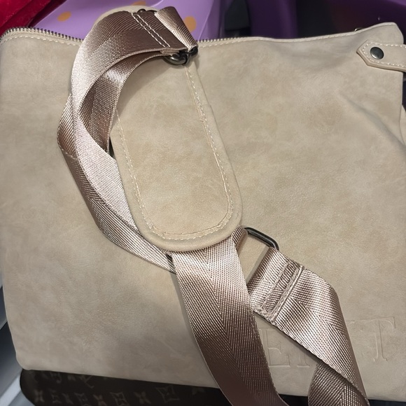 Seint Tote Bag - Picture 3 of 9